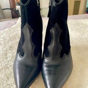 Sam Edelman ankle stiletto bootie size 8 black